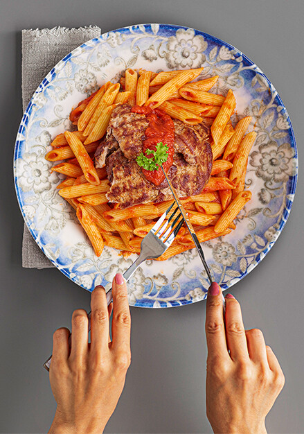 Acılı Etli Makarna